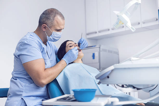 Best Tooth Extraction  in Elk Grove Vlage, IL